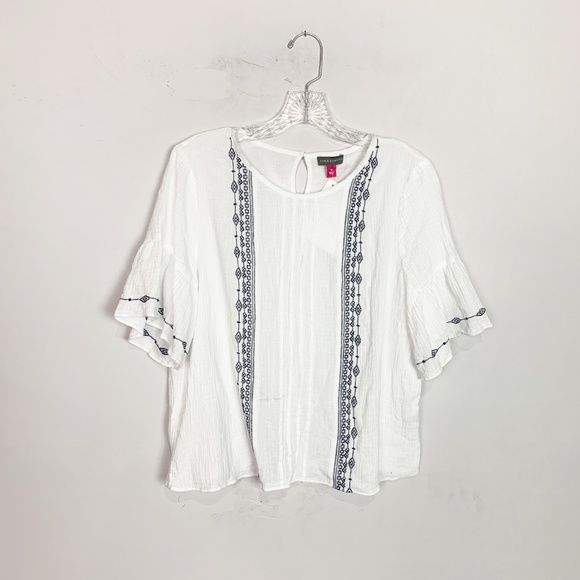 Vince Camuto Tops - Vince Camuto white & blue embroidered blouse M